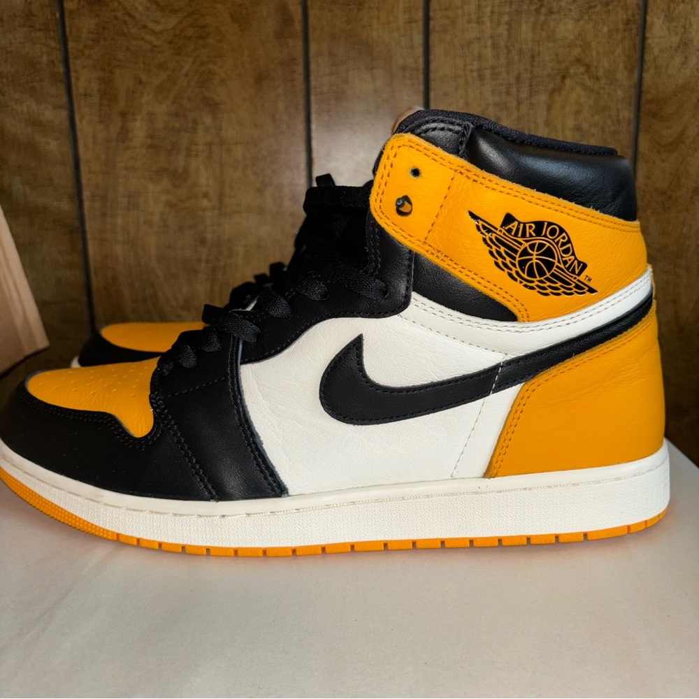 Air Jordan 1 Retro High Size 14